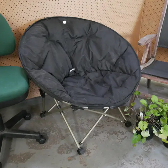 camping foldaway moonchair