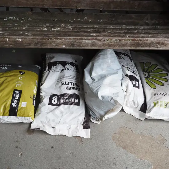 5x bags of gardener's sheep pellets