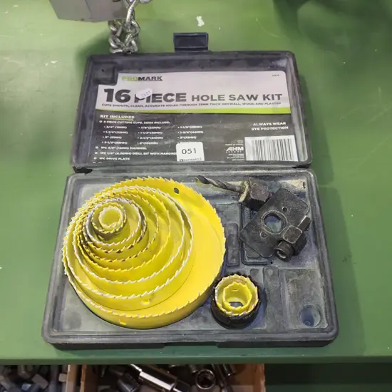 16 piece hole saw kit