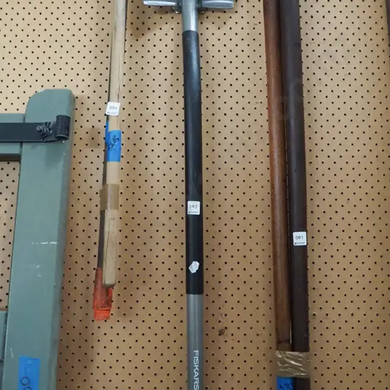 Fiskars short handled shovel