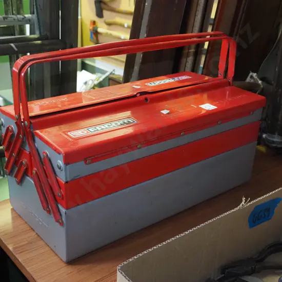 Falcon tool box