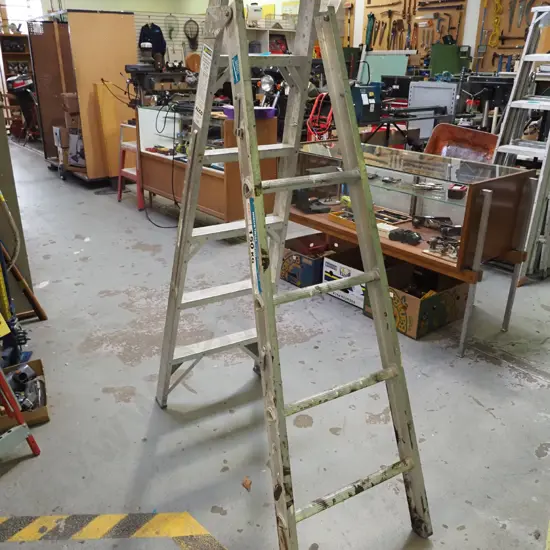 Alco 5 step aluminium ladder