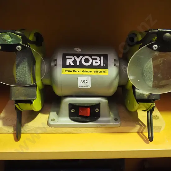 Ryobi 150mm  bench grinder