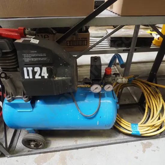 LT24 air compressor - missing a filter, has a hose