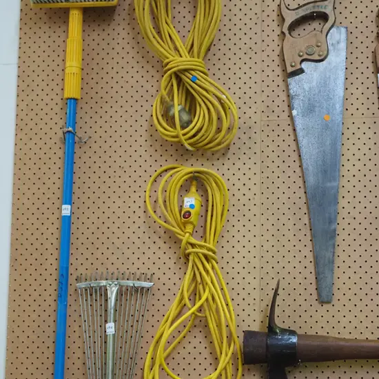 2x extension cords - blue dots