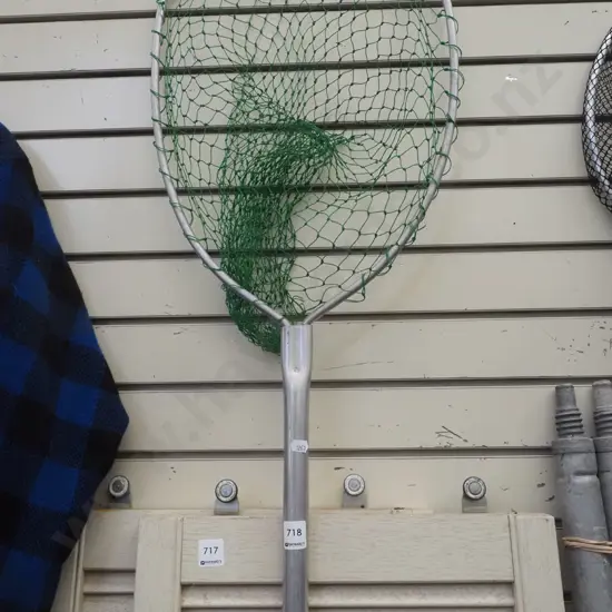 landing net