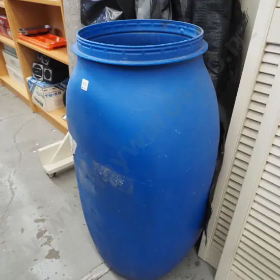 tall blue plastic drum H-900