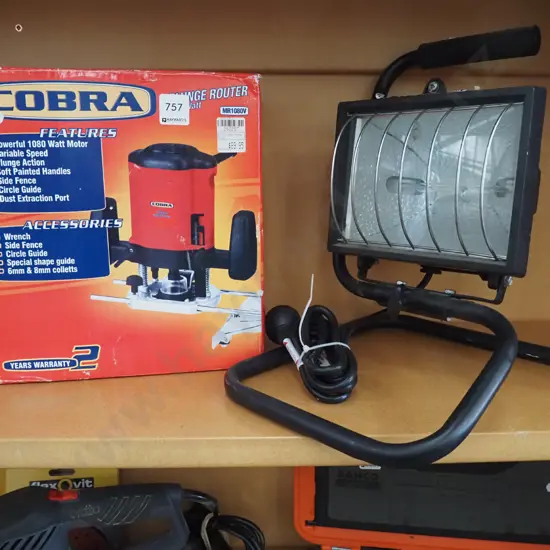 Cobra plunge router, halogen light