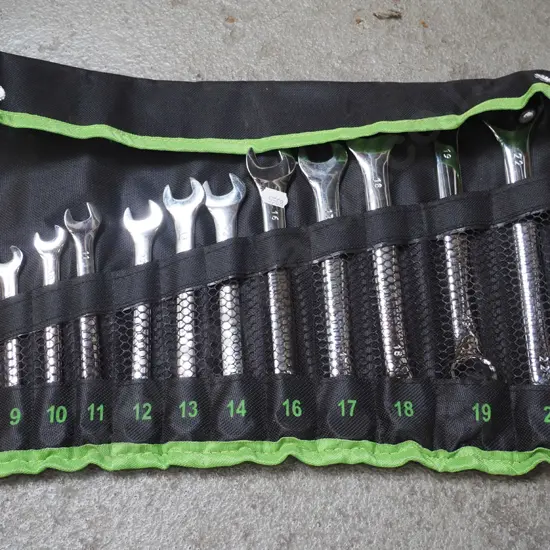 spanner set and carry case