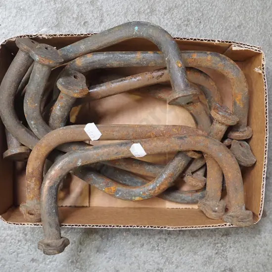 box; industrial handles