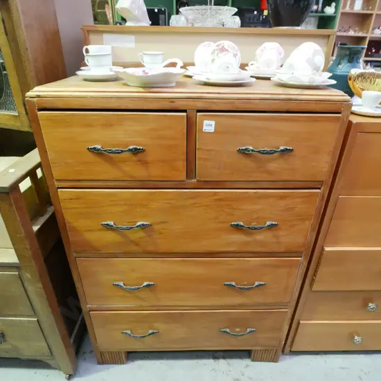 solid rimu 5 drawer chest - varnish needs attention H-1080 W-730 D-385
