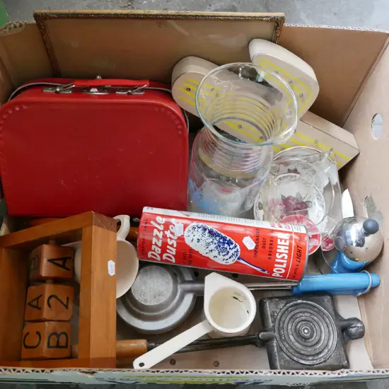 illuminated wooden cactus, duster, child's game etc