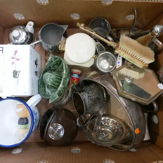 box; plated bowls, dressing table set, lemon squeezer, enamel jug etc