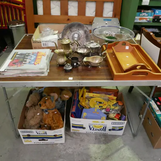 aluminium and formica top foldaway camping table H-720 W-1200 D-900