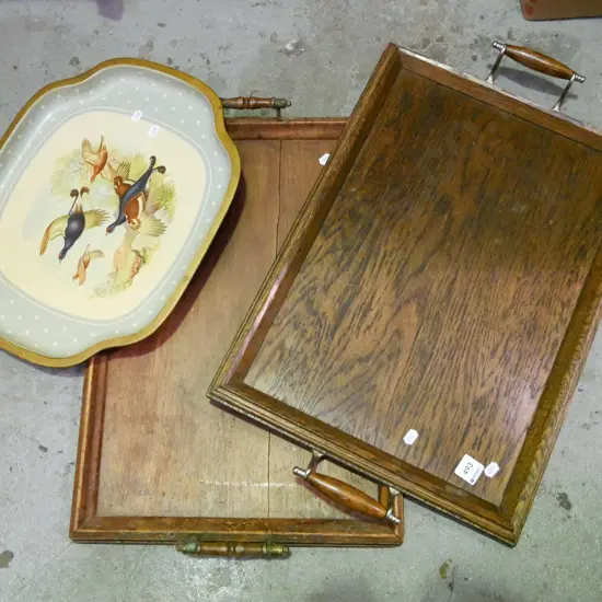 2x oak trays, 1x tin tray