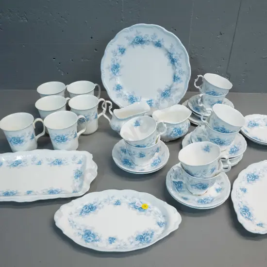 Royal Albert Tiffany tea and coffee ware - 4 trios, 4 cups & saucers, 6 mugs (one with chip) cake plate, oval dishes etc