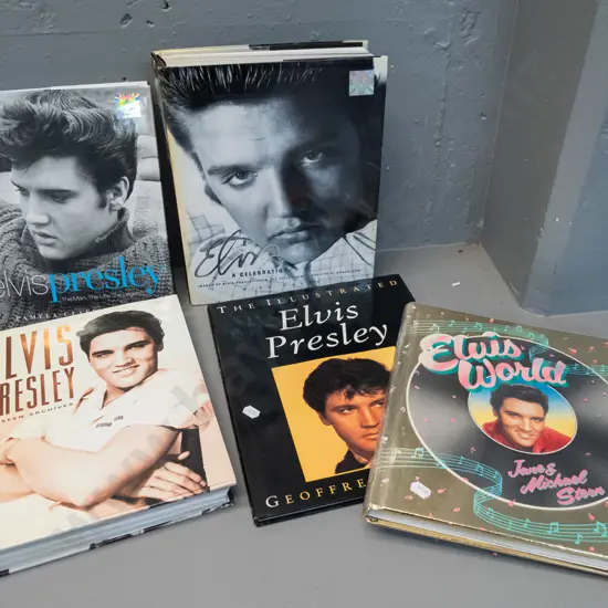 5 hard-cover books on Elvis Presley - see photo for details