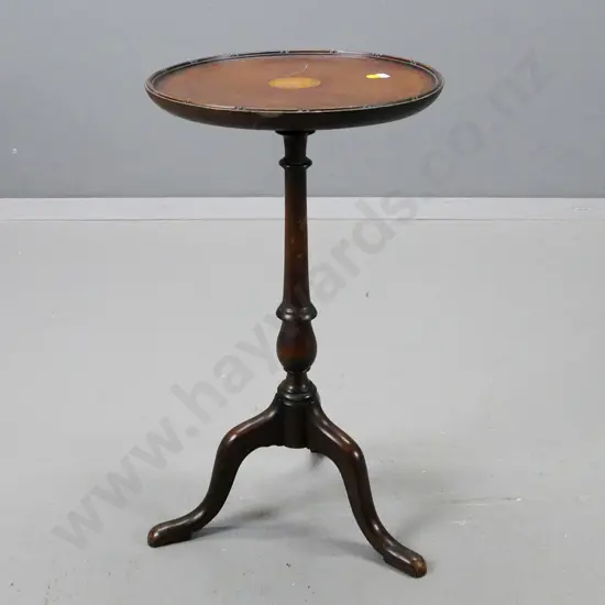 vintage mahogany wine table with dish top and inlaid round fan decoration, turned stem on 3 sweeping legs - scratch to