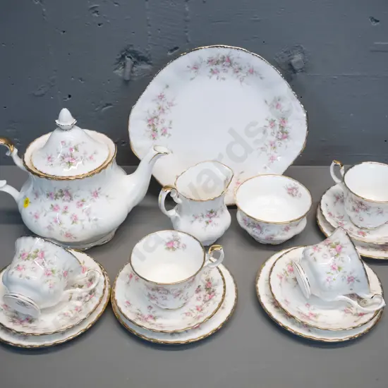 Royal Albert Paragon "Victoriana Rose" 16-piece tea set with large teapot H-195 W-255 marked Copyright 1966