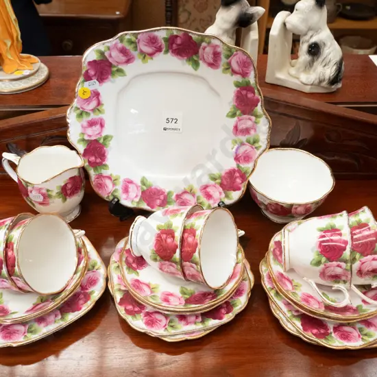 Royal Albert Old English Rose 21-piece tea set