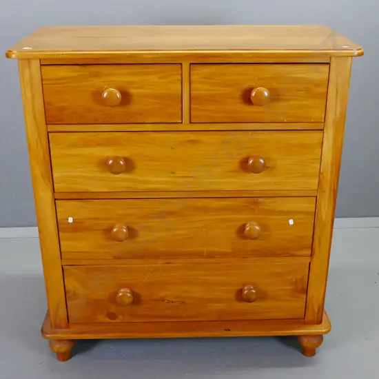 reproduction rimu 5-drawer round corner chest on turned bun feet, turned wooden knobs. H-1070 W-980 D-440