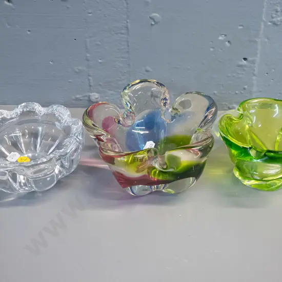 3 heavy art glass bowls - clear, green, and multi coloured H-100 D-150