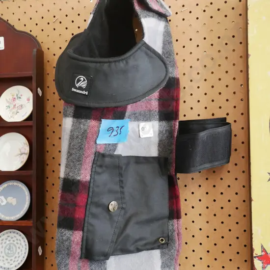 Swanndri checked dog coat - size Small