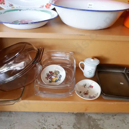 Temuka baking dish, glass baking dishes etc