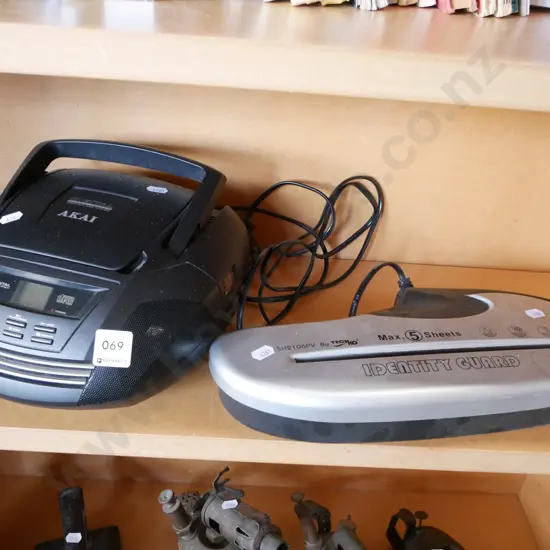 small document shreader, Akai CD player
