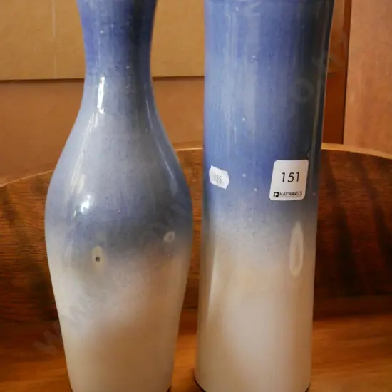 2x Teal vases H-260