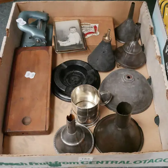 box; funnels, ashtray, pencil case etc
