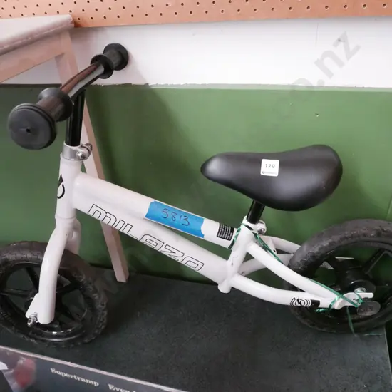 Milazo child's balance bike