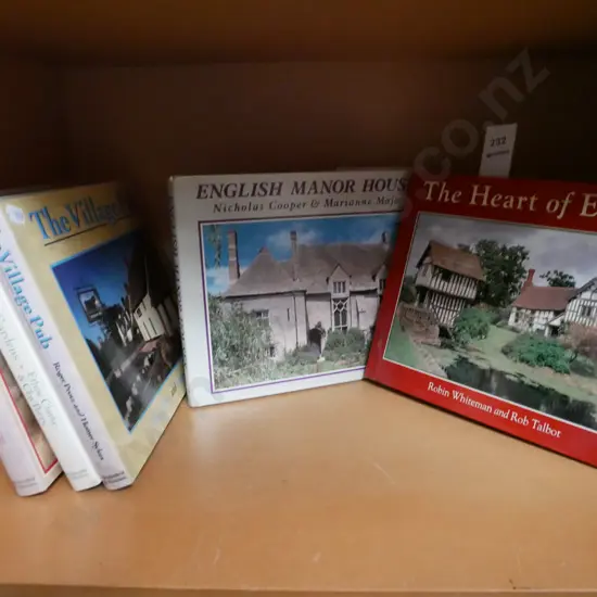 English cottages and garden books