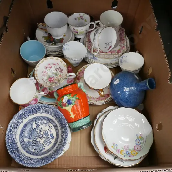 box; various cups & saucers, vases etc