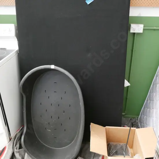 queen electric bed base - unknown brand