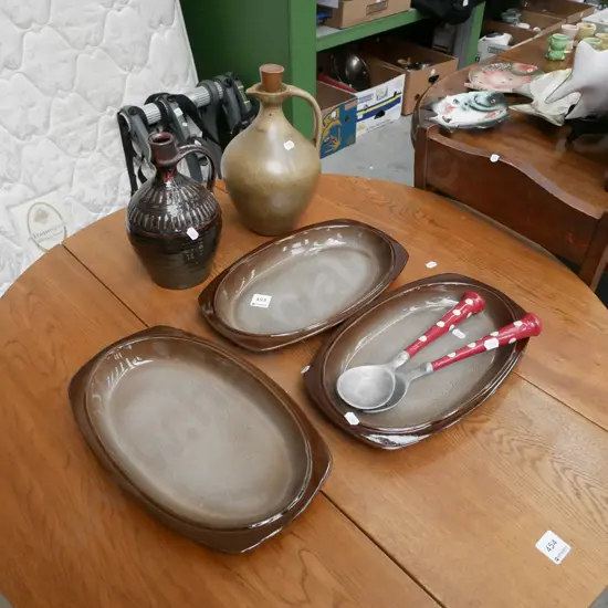 Temuka Pottery steak plates, jug etc