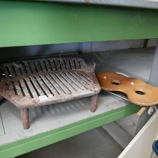 rusty fire grate, rowing skif seat