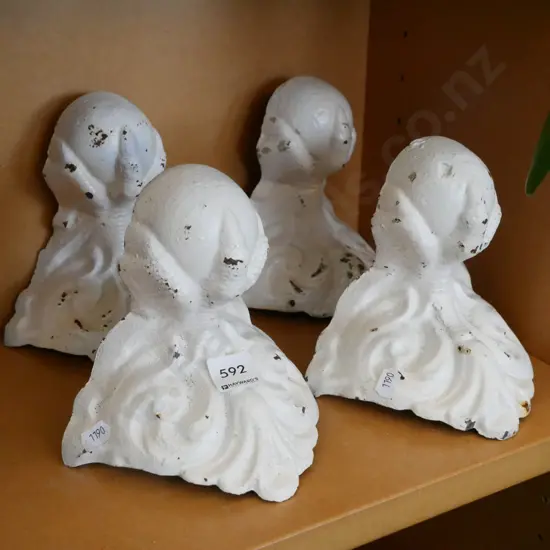 4x cast iron claw and ball bath feet