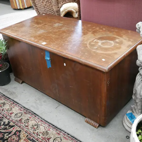 rimu blanket box varnish needs attention H-460 W-1000 W-470
