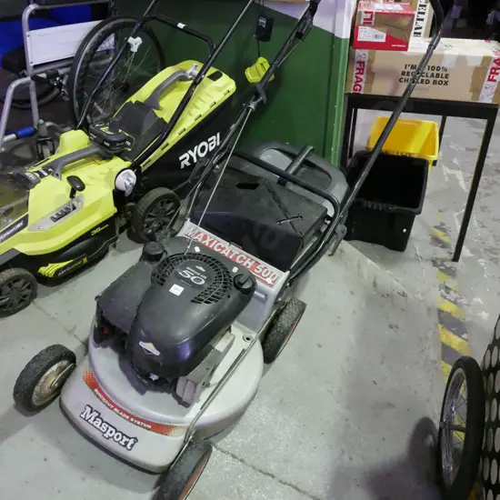 Masport 4 stroke motor mower