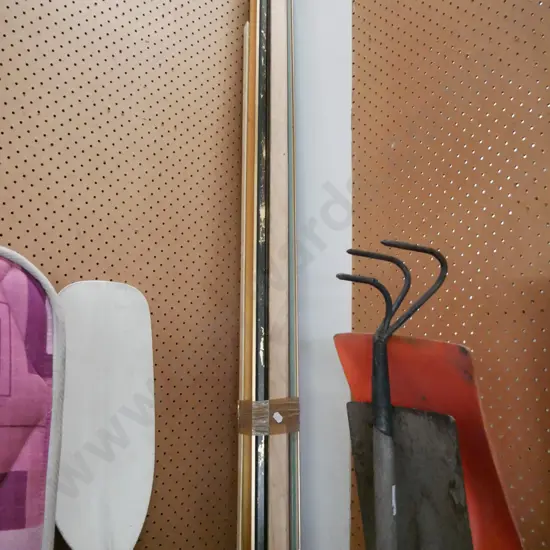 picture framer's mouldings