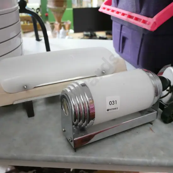 2x deco headboard lights