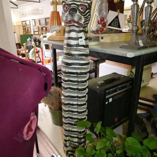 wooden cat themed CD holder H-810