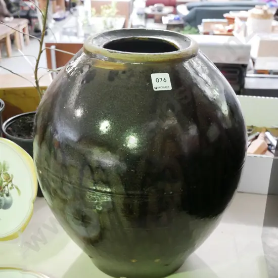 large studio pottery vase H-420