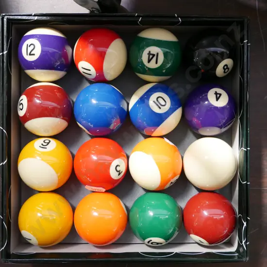 box of billiard balls