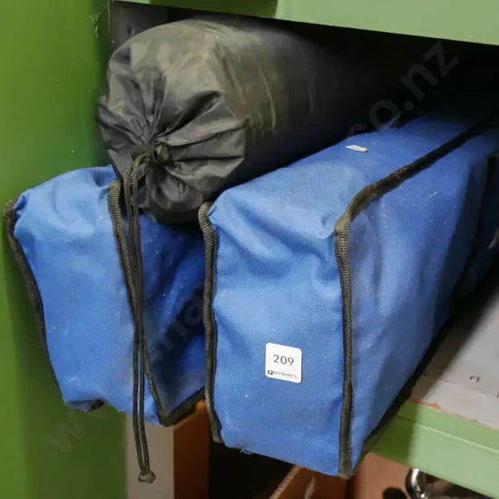 bed roll, 2x camp stretchers