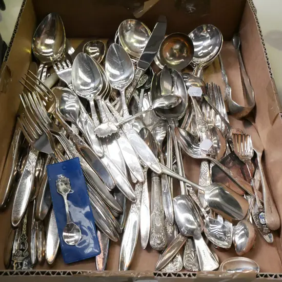 box of cutlery