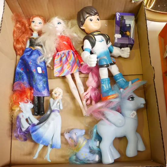 box; dolls, action figurines, model vehicles, My Little Ponies
