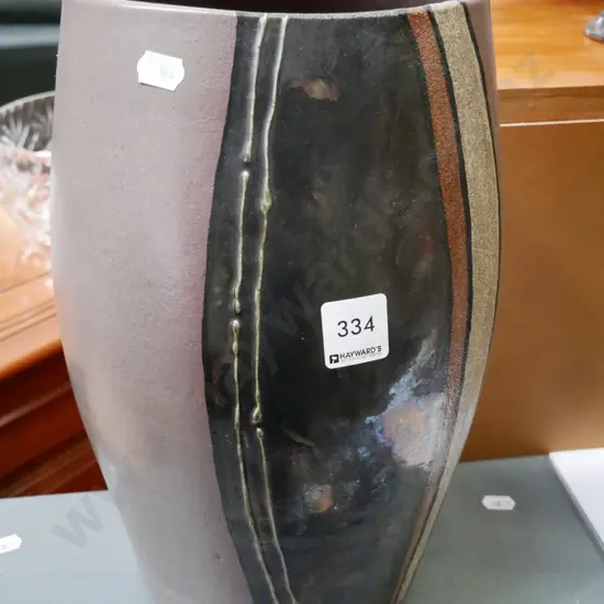 NZ studio pottery vase H-290
