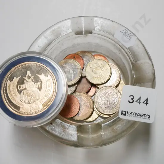 glass ashtray & coins